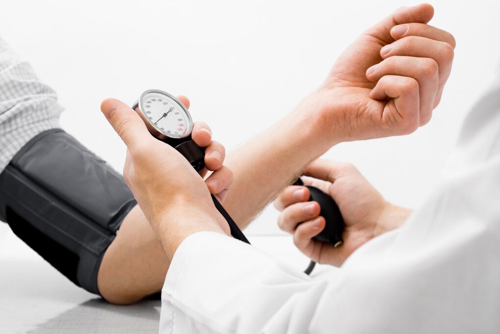 Ak nechcete liečiť osteochondrózu, budú problémy s krvným tlakom